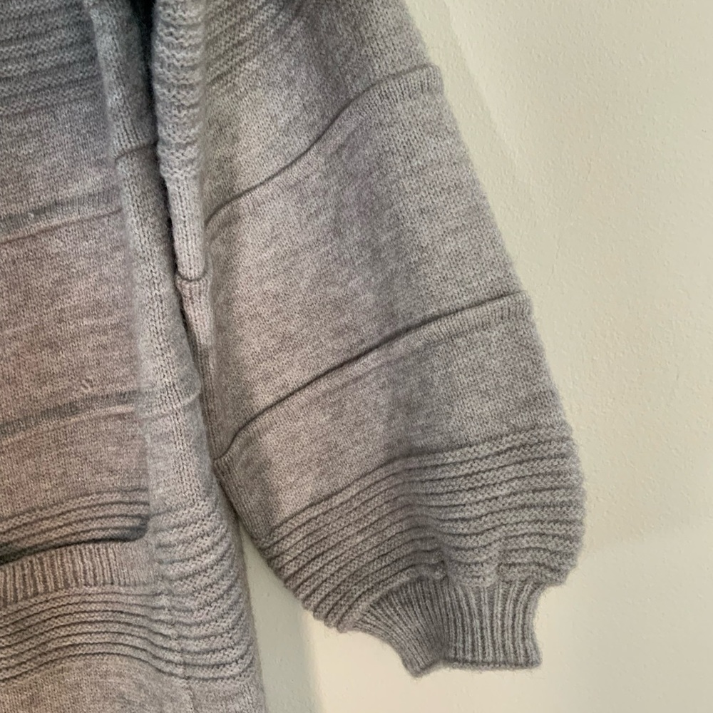 Duster Sweater - Picture 4 of 10